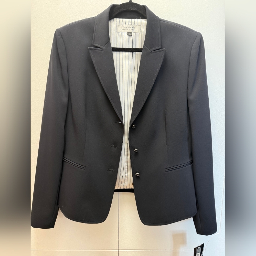 NWT Tahari Black Women's Blazer